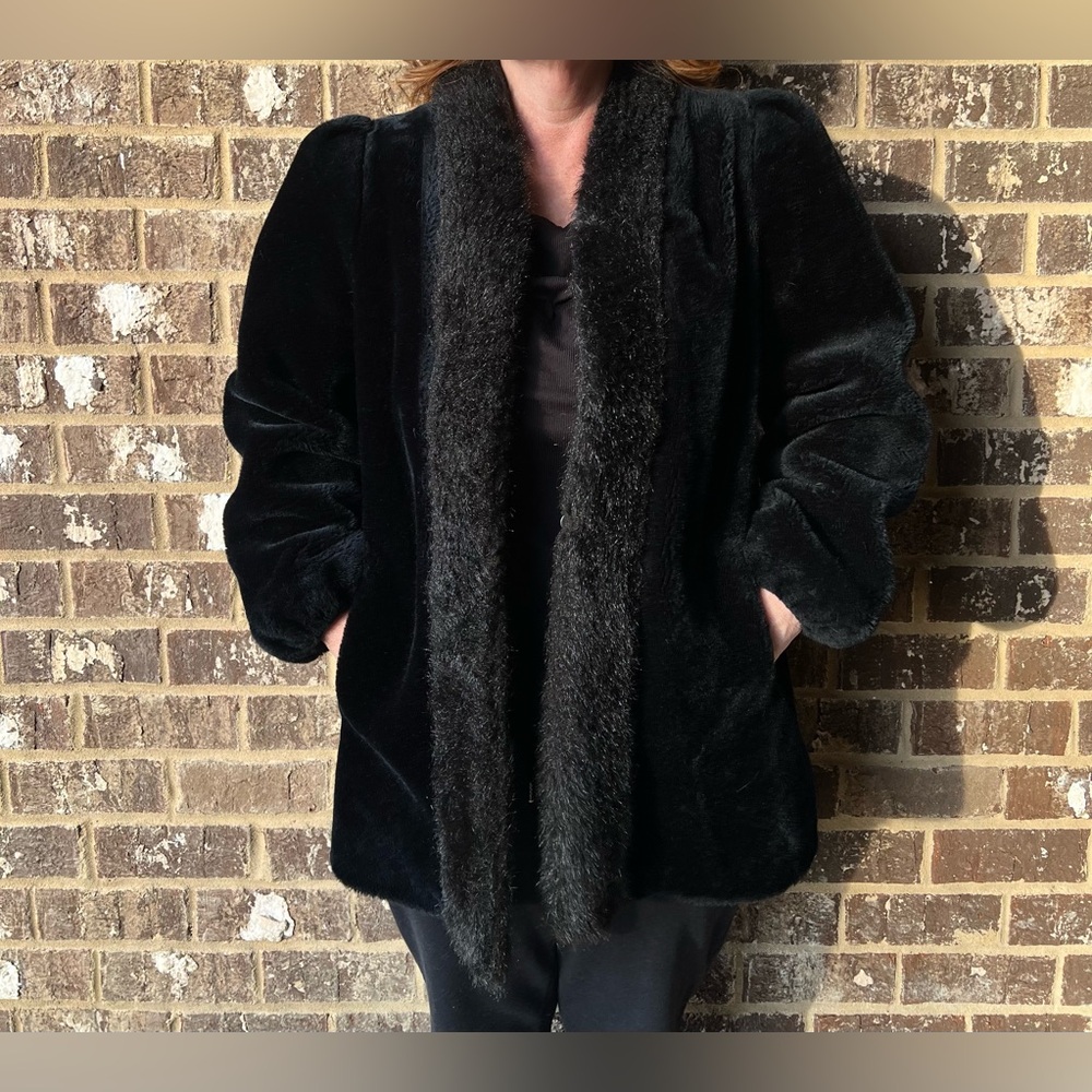 VTG Jordache 90s Faux Fur Jacket Coat Black Mink Padded Shoulder Sz 8 Medium MOB
